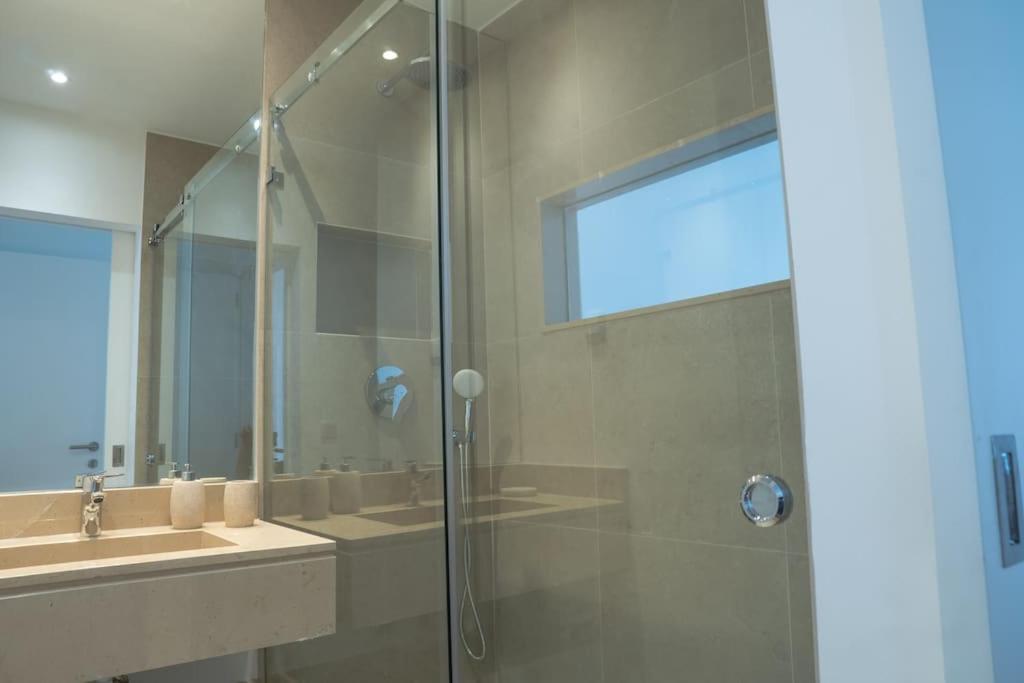 Apartment New Estrela Da Praceta W/ 3 & Oceanview Carcavelos (Lisbon)